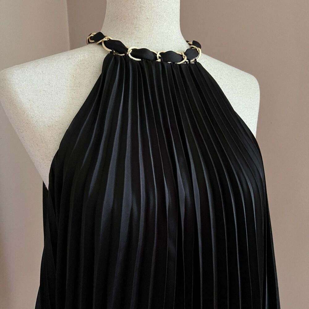 Alice + Olivia Alycia Black Pleated Chain Neck Halter Top Gold Chain Fits Like S - Picture 3 of 11